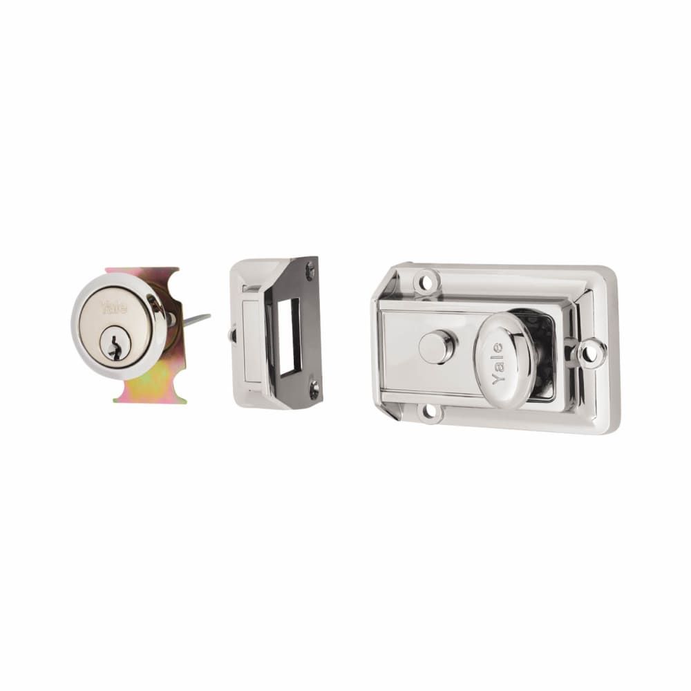 P77 Traditional Nightlatch - Image 1